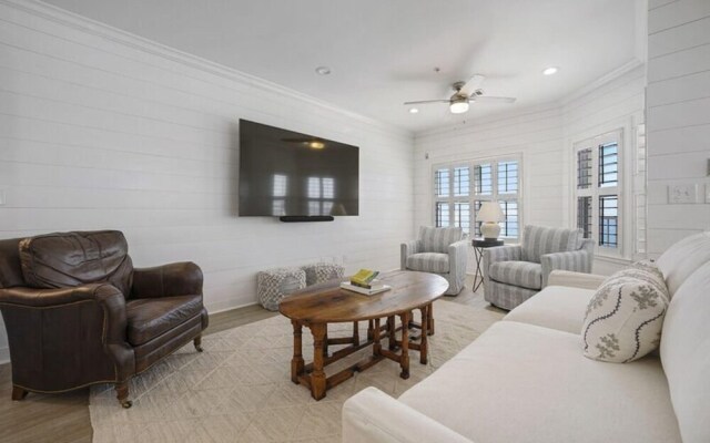 Crystal Dreams by Bliss Beach Rentals