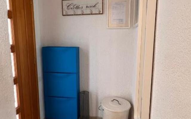 Guesthouse F