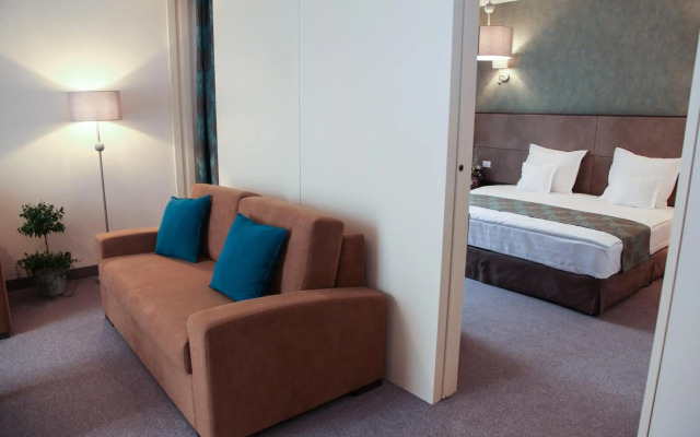 Victoria Bulevard Hotel
