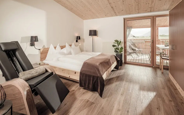 Amolaris Garden Loges & Guesthouse