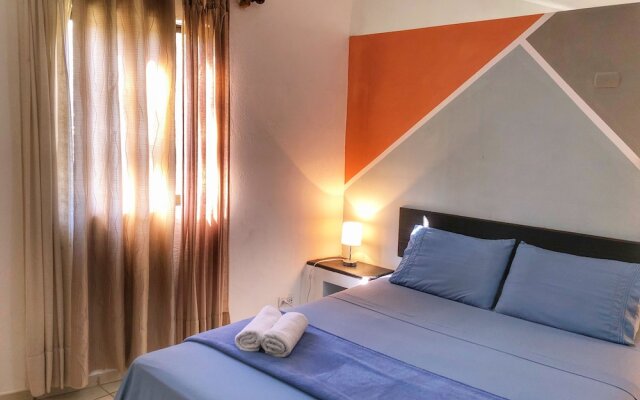 Plaza Royal Apartments