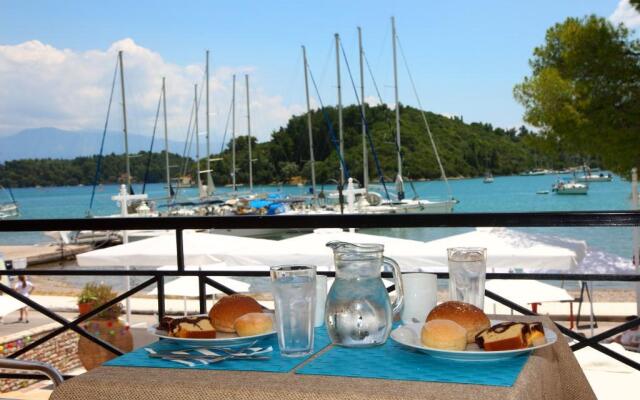 Nidri Bay