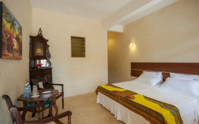 Blue Marlin Beach Hotel