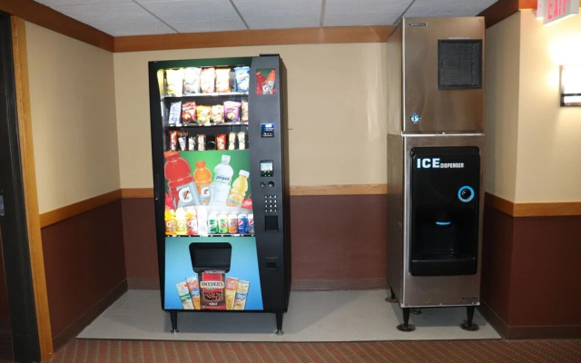 Prairie Inn and Suites Holmen/La Cross