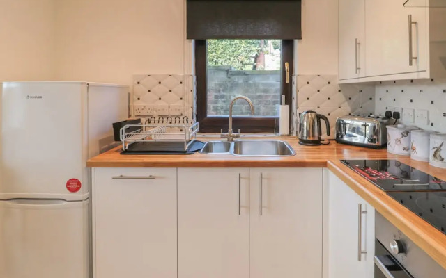 The Hideaway at Hollyoak