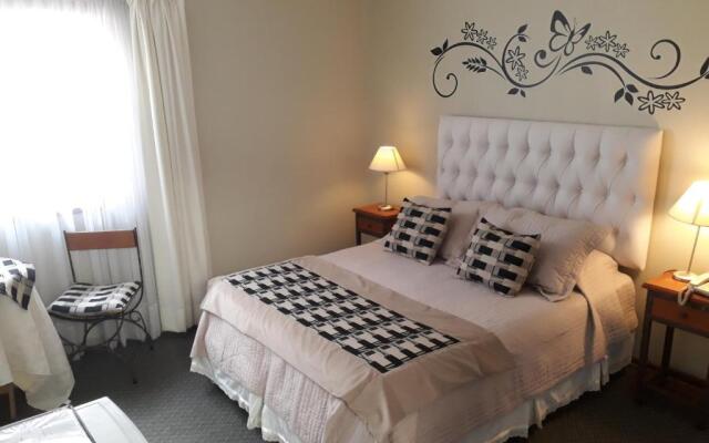 Hotel 3 Poniente