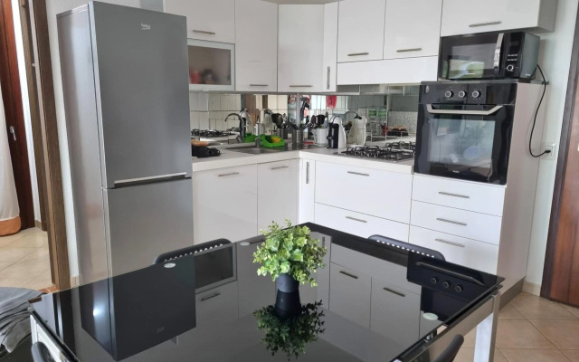 ValeValeHome - fully equipped kitchen, reserved parking, big garden