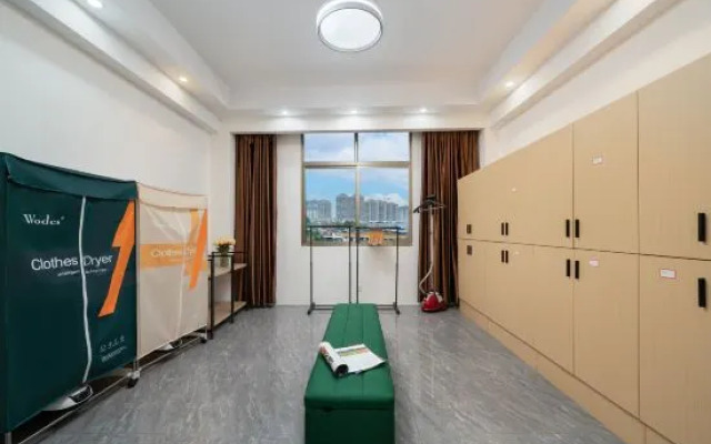 Jincheng Business Hotel