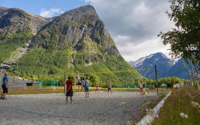 Vollsnes Feriehus Stryn