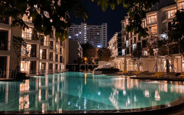 The Quarter Chaophraya by UHG