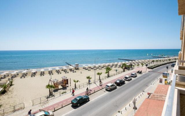 Apollon Beachfront Apartment 302