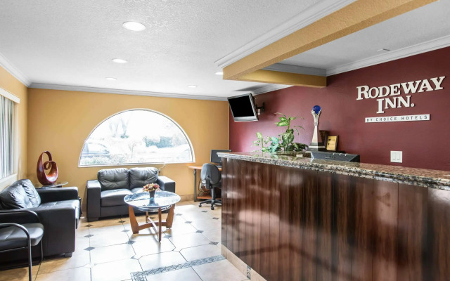 Rodeway Inn Escondido Downtown