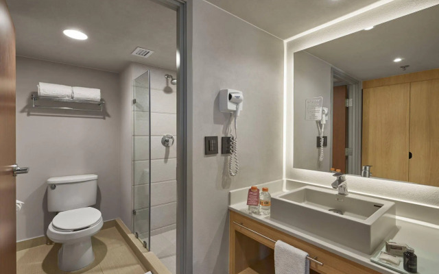City Express Suites by Marriott Querétaro