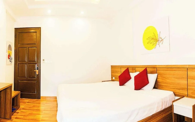 Bai Chay Panda Hotel