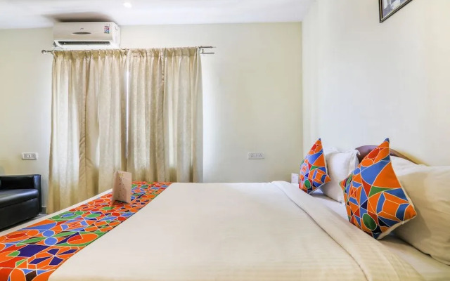 OYO 10335 Platinum Hotel