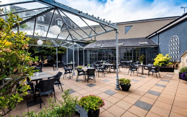 Midlands Park Hotel