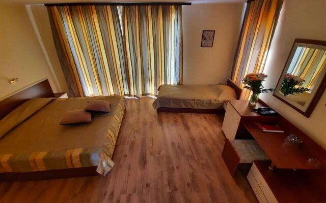 Hotel Veris