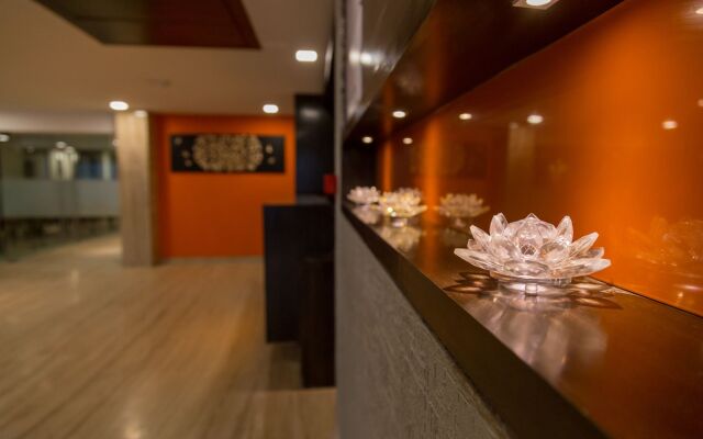 Ginger Ahmedabad, Satellite