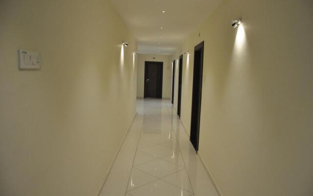 Shivdhara Hotel & Residence