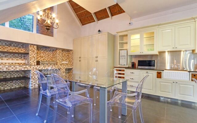 Alphens Edge Boutique Retreat