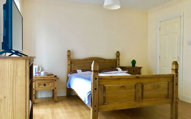 Woodgrove Holiday Homes, Inverness