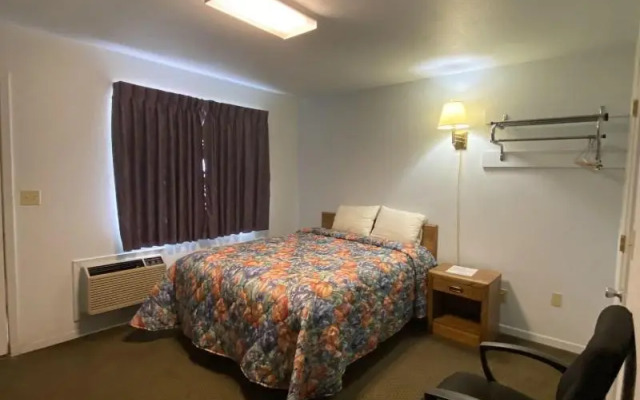 Regency Inn Comanche