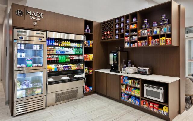 DoubleTree by Hilton Dothan, AL