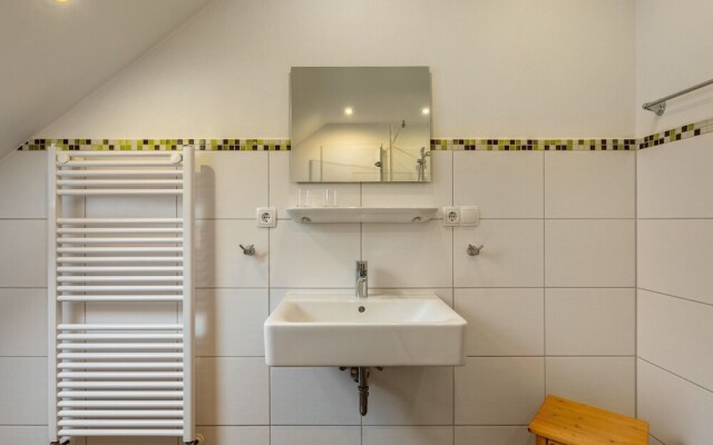 Modern Apartment in Ddinghausen Near Ski Slopes and Forest