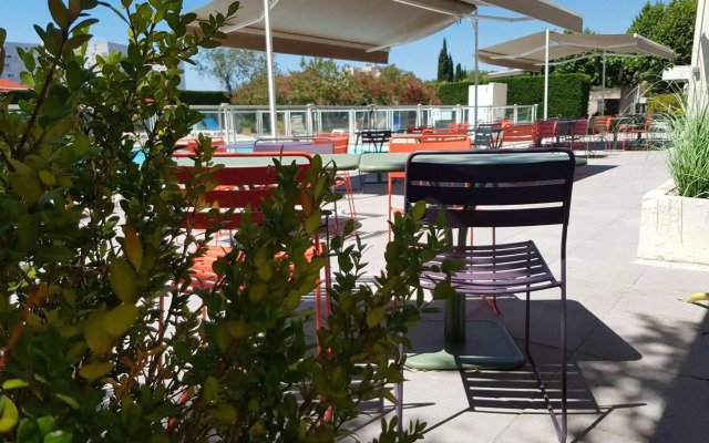 ibis Styles Arles Palais des Congrès