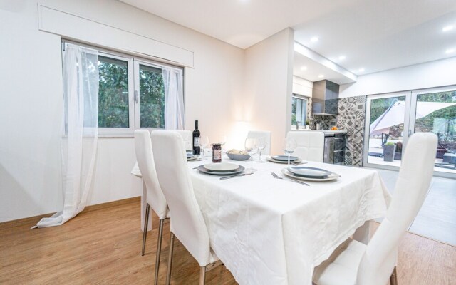 Villa Veneza by Hellovacations