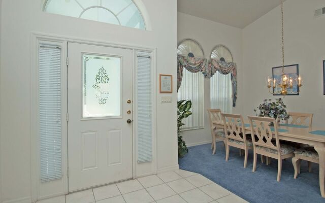 Greater Groves-4 Bedrooms home w/pool-5204GG