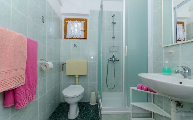 Apartments Jakov