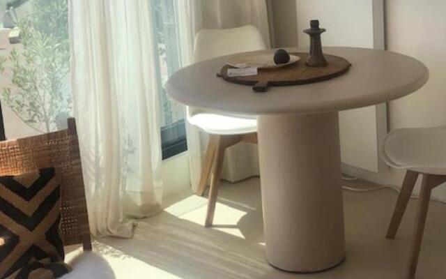 Suite 133 hotel studio