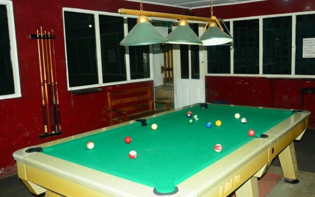 Hill Cool Hotel & Restaurant
