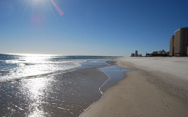 Lighthouse 313 by RedAwning