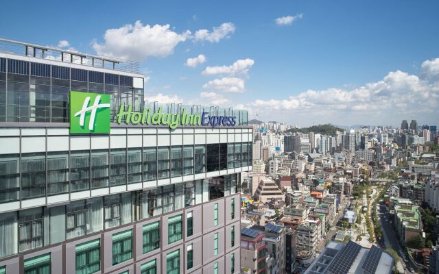 Holiday Inn Express Seoul Hongdae by IHG