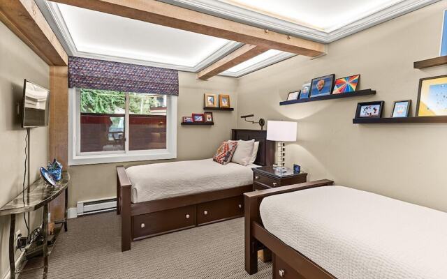 The Enclave at Snowmass by Frias