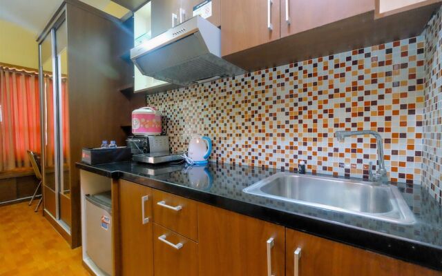 Comfortable Studio Apartment at Taman Melati near Universitas Indonesia