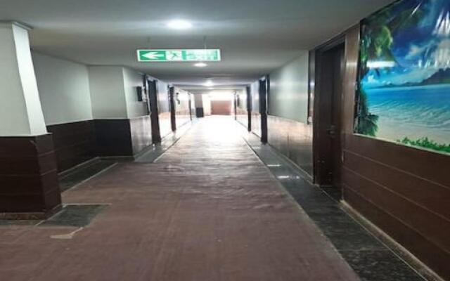 New Hotel Rajwada By WB Inn