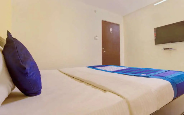 Kanha Boutique Hotel by OYO Rooms