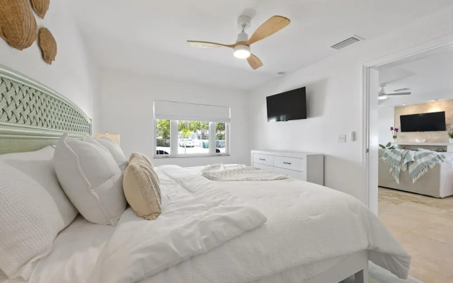 Latitude Adjustment Ami 3 Bedroom Home