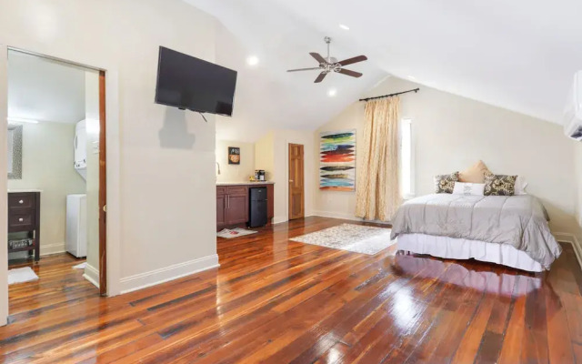4 Bedroom 5 beds - 2030