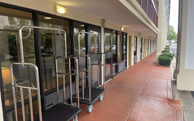 Quality Inn Dalton Central