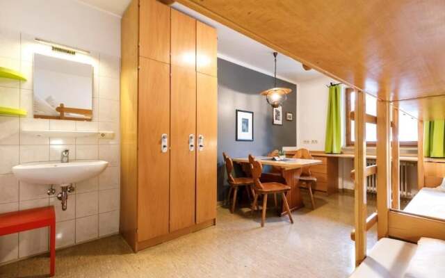 Jugendherberge Kreuth-Scharling - Hostel