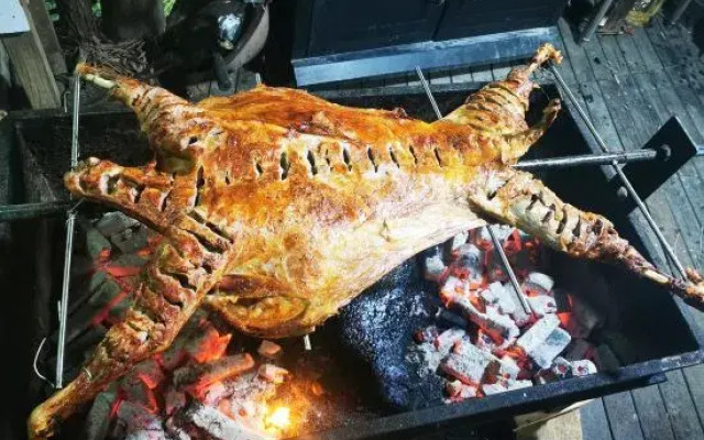 Yazhu Boutique Hostel