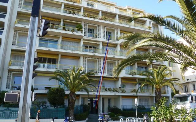 Apartment Duplex on Promenade des Anglais 177