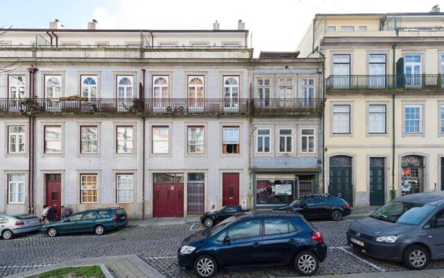 LovelyStay - The Porto Getaway Duplex - Free Parking