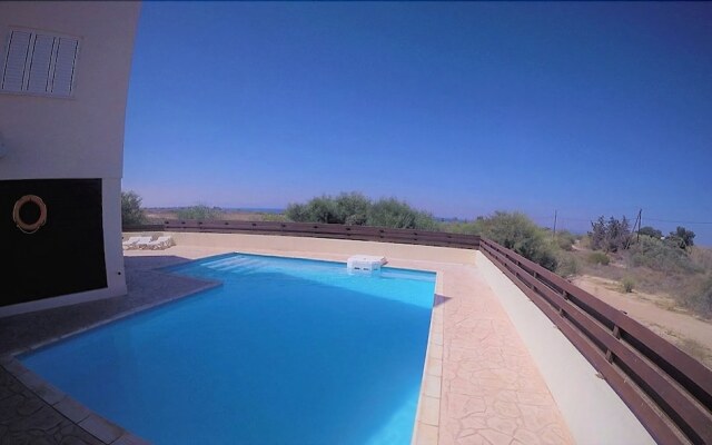Seaview Apartment