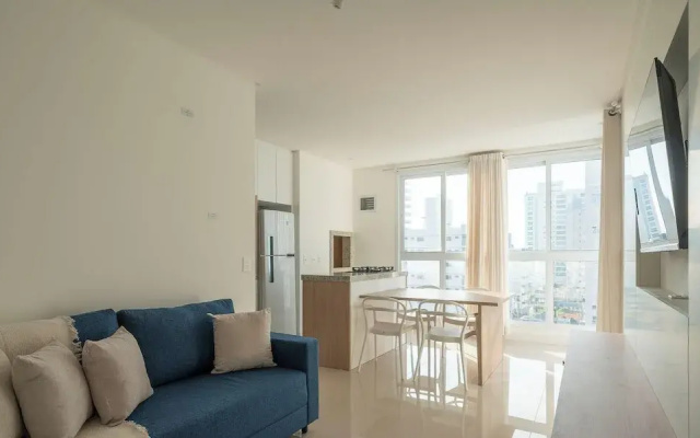 3BR Apt w/ Pool & gym 180m - Ltt803