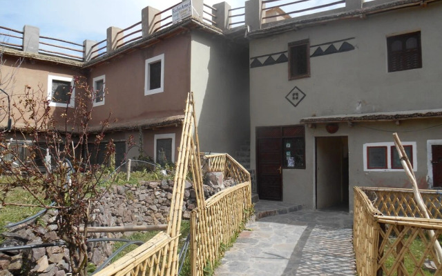 Roches Aremd - Hostel
